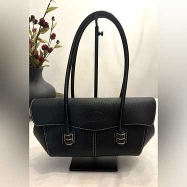 UmmTOD'S トッズCorniche Waveハンドバッグ　レザー Tod's Black Leather Corniche Wave East-West Shoulder Bag