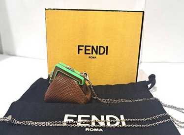 FENDI FFロゴ ダイス チャーム 楽天市場】フェンディ イニシャル チャームの通販