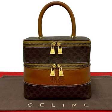 【CELINE】Vintage white macadam triomphe vanity★ブラウン Celine Macadam Triomphe 2way Vanity Bag
