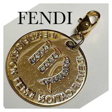 ◇大人気♪FENDI☆フェンディ☆イニシャルチャーム多数入荷中
