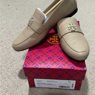 TORY BURCH　MINI EVERLY CHUNKY LOAFER Tory Burch Women's Mini Everly Chunky Loafers, New Ivory, 8