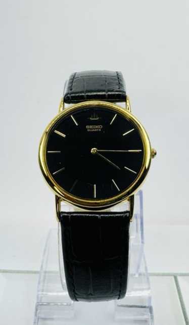 Black & Gold 古〜いSEIKO 漆黒・真鍮目覚時計　軽やかに稼働中美 Seiko Black Gold Metal And Steel Quartz Round Case 1980s