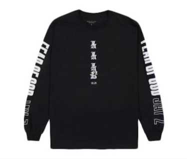 FEAR OF GOD::Tシャツ:XL[RESALE] Rare FEAR OF GOD Sixth Collection Graphic Print Iridescent