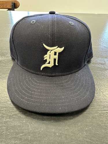 帽子 NEW ERA FEAR OF GOD ESSENTIALS 59FIFTY New Era 59Fifty FEAR OF GOD Essentials Fitted Hat - Pick