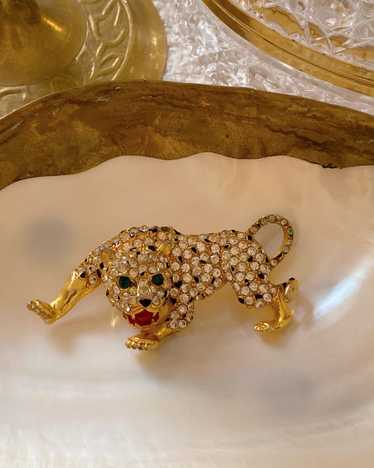 Panther 豹 エナメル ジルコニア vintage ブローチ ｄ02 Vintage Panther Rhinestone Brooch - Gold Leopard Shoulder