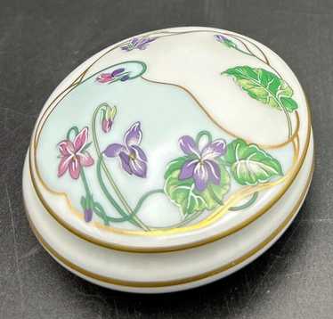 Floral limoges trinket box, - Gem