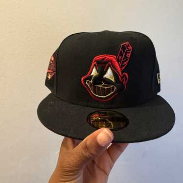 Cleveland Indians 黒 キャップ 7 3/8МＬB公認シール無し Cleveland indians fitted hat - Gem