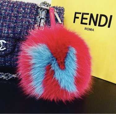 Fendi charm initial - Gem