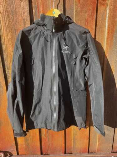 2003 ARC’TERYX Theta AR Jacket ブラック 初期 2003 ARC'TERYX Theta AR Jacket ブラック 初期 - メルカリ