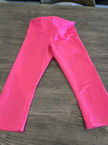 7/8 High-Waist Airlift Legging - Fluorescent Pink Coral