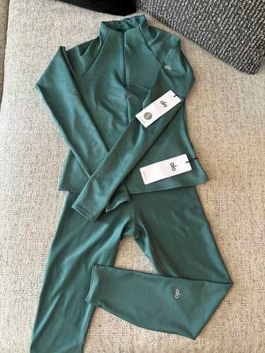 Alo yoga 2 piece - Gem
