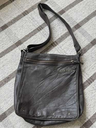 OLD DIESEL leather messenger bag black