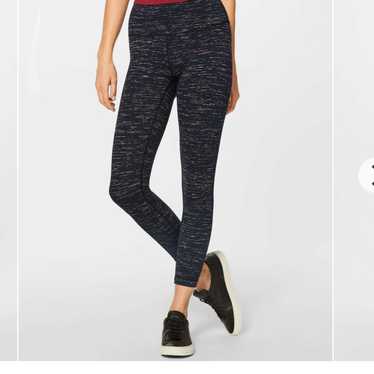 ヨガ lululemon - lululemon Wunder Under Hi-Rise 7/8 Lululemon Wunder Under Hi-Rise 7/8 Tight *Full-On Luon 25