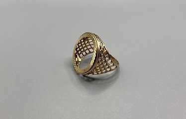 9ct gold sovereign ring - Gem