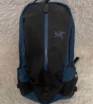 【美品】Arc'teryx Arro 22 Backpack アロー22 タグ付 アークテリクス ARC'TERYX 【Arc'teryx】アークテリクス ARRO 22