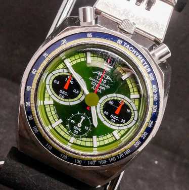 SEIKO ALBA AKA V657-6060 グリーン Seiko Alba AKA Bullhead Chronograph V657‑6060 Watch Green