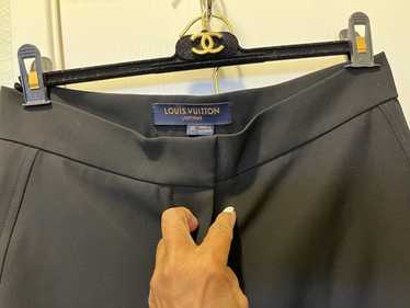 LOUIS VUITTON BUTTON LV STAGE UNIQUE TUX DESIGN C… - image 1