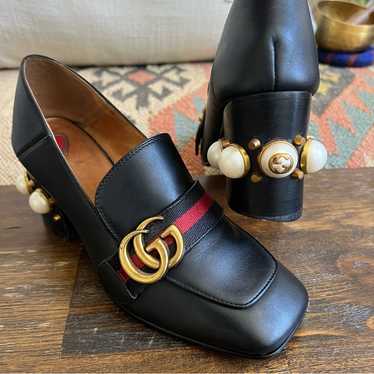 Gucci pearl heels - Gem