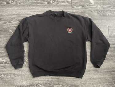 トップス yeezy season5 crest logo crew sweat Yeezy Season 5 Adidas Crest Logo Crew Sweat Yeezy