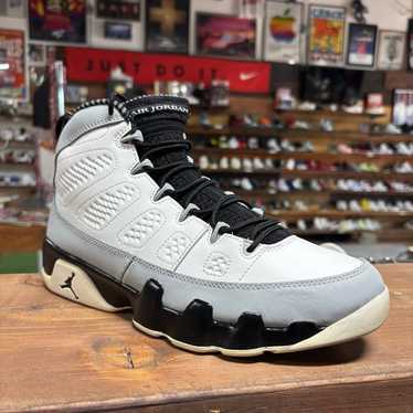 NIKE　AIR JORDAN 9 RETRO　BARONS 26cm Nike Air Jordan 9 Retro Barons size 9.5 302370-106 OG IX