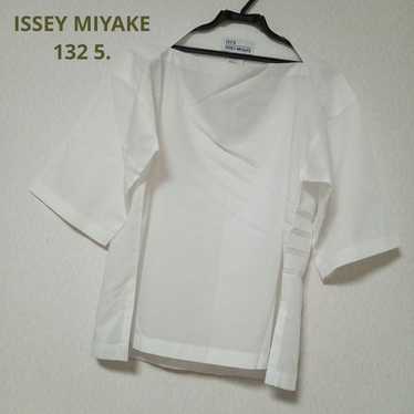 132 5 issey miyake - Gem