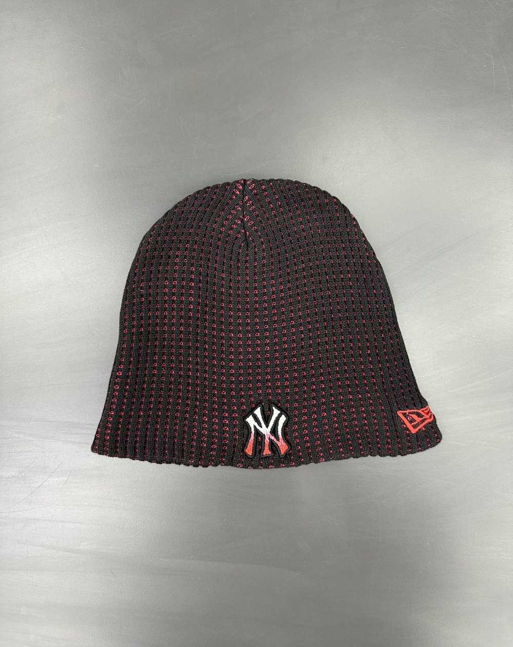 帽子 90s New York Yankee Logo Beanie s-l1200.jpg