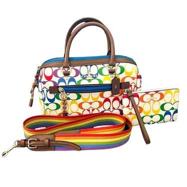 Coach pride collection - Gem