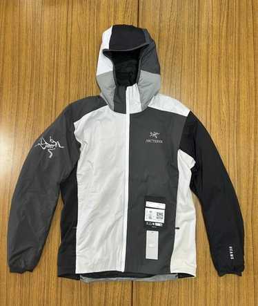 希少】ARC'TERYX BEAMS コラボ Atom Hoody