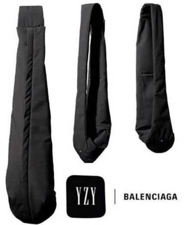 Yeezy gap snake bag - Gem
