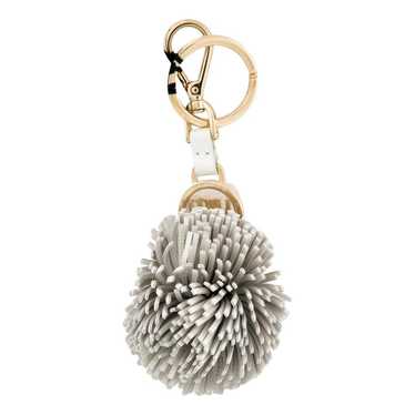 Miu Miu Bag-Charmキーホルダー Miu Miu's Greatest Hits Are Now Bougie Bag Charms