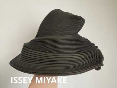 帽子 super rare ISSEYMIYAKE Pleated hat Japan super rare ISSEYMIYAKE Pleated hat Japan