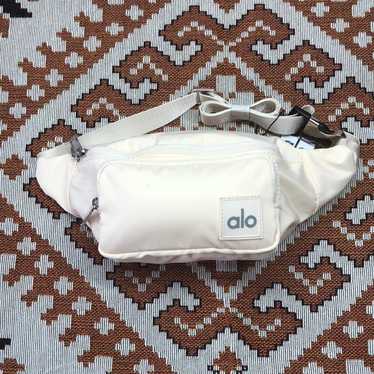 Alo explorer fanny pack - Gem
