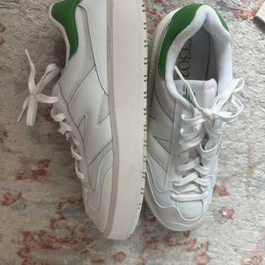 ニューバランス　AM331 WHT（WHITE） 327（スニーカー）｜New Balance（ニューバランス）の
