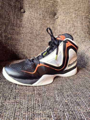 Amazon | Reebok Pump Omni Zone II, ホワイト/ピュアグレー