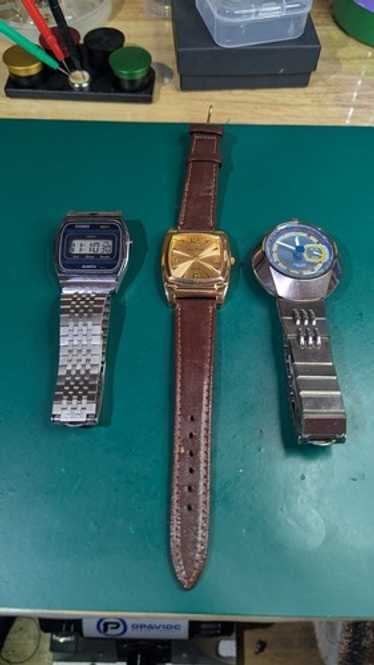 レア VINTAGE 1998's ALBA W441-4000 デジタル腕時計 Seiko alba digital - Gem