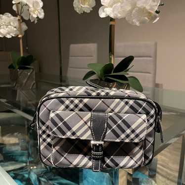 Burberry blue label crossbody - Gem