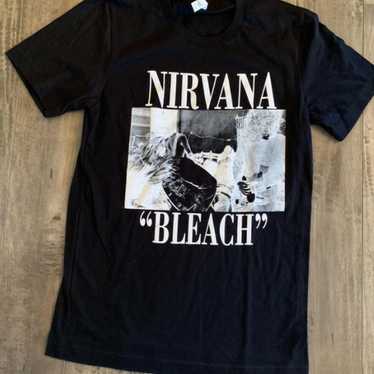 【SATIIIZ】Dino Nirvana Bleach Short Sleeve T-Shirt SATIIIZ】Dino Nirvana Bleach Short Sleeve T-Shirt (SATiiiZ/T