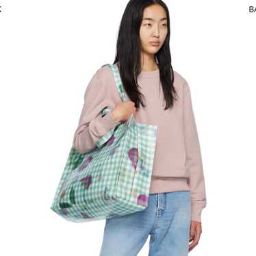 ACNE STUDIOS レザーバッグ フリンジ The NEXT IT Bag or Another Trend to Pass On? Acne Studios