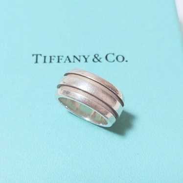 Tiffany&co. grooved lines ring - Gem
