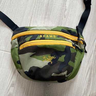 ⭐️ ARC'TERYX BEAMS マカ2 ショルダーバッグ 迷彩 - メルカリ