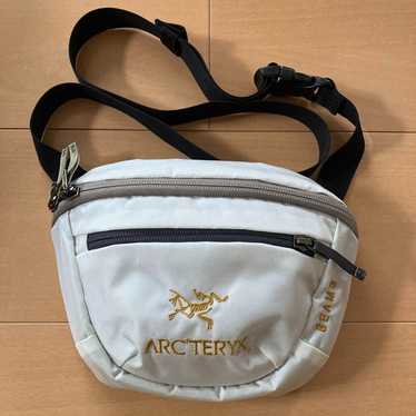 ARC'TERYX ×Beams Mantis1 ホワイト Arcteryx mantis 1 beams - Gem