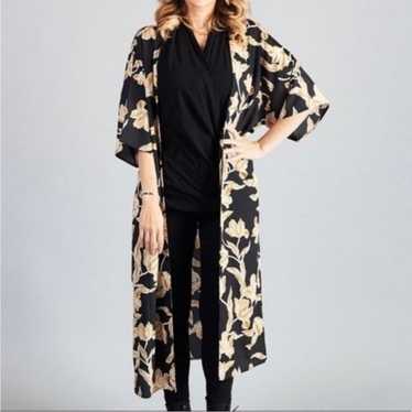 MAISON DU SOIR Women's Selena Black Cream Long Li… - image 1