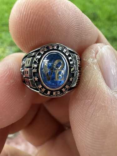Class ring manalapan high - Gem