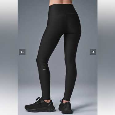 スパッツ・レギンス [Alo Yoga] Airlift High-Waist Sleek Legging High-Waist Airlift Legging - Black | Alo Yoga
