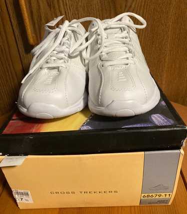 デッドストック 00s Cross Trekkers スニーカー US10.5 Amazon.com | Cross Trekkers by Payless Men's Black Mesh