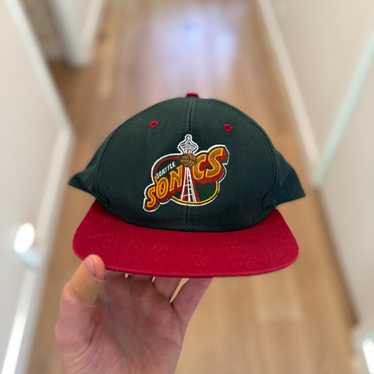 Vintage Seattle SuperSonics Logo Athletic Snapback