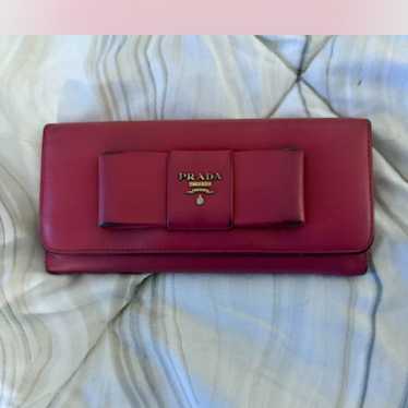 Prada pink wallet with - Gem