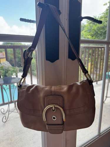COACH コーチ ショルダーバッグ レザー ブラウン ソーホー F13105 楽天市場】【バッグ】COACH コーチ ソーホー レザー ホーボー