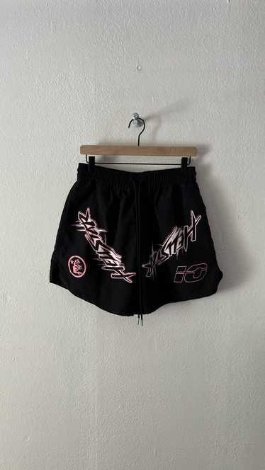 パンツ HELLSTAR STUDIOS WAX NYLON SHORTS Hellstar Waxed Nylon Athletic Shorts Black – The Magnolia Park