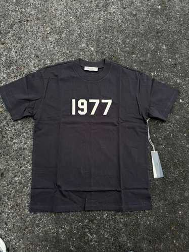 【希少/送料・関税無料/未入荷】Essentials 1977 L/S T-shirt Buy Essentials 1977 T Shirtshorts in USA Outlet
